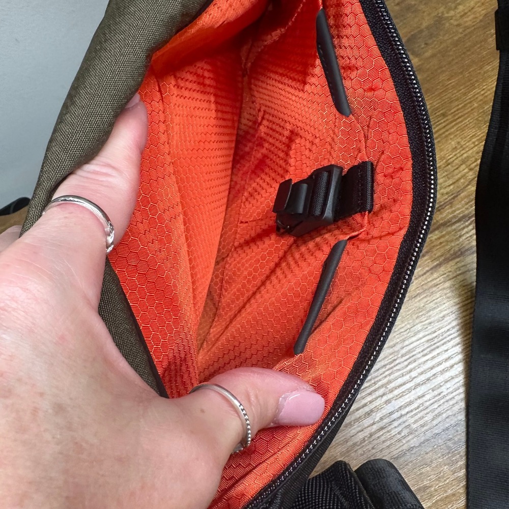 NEW Alpaka Bravo X Sling V2 Army Green Axogrid 300D Tech Bag Travel Business - Picture 12 of 13